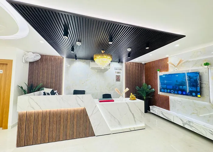 The Classic Crowne At Delhi Airport